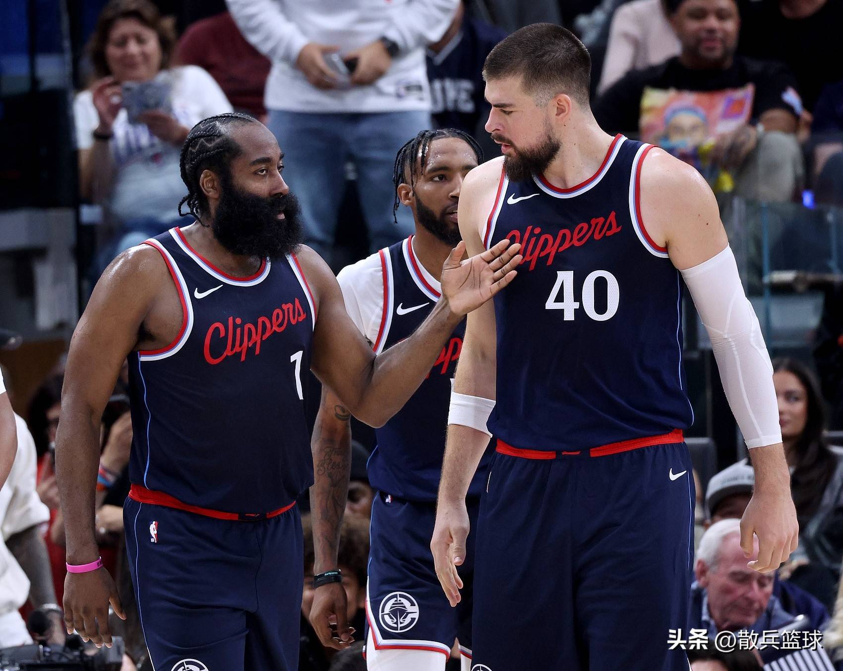 包含精彩集锦:封盖、逆转、致胜三分,精彩不停!的词条 包含精彩集锦:封盖、逆转、致胜三分,精彩不停!的词条