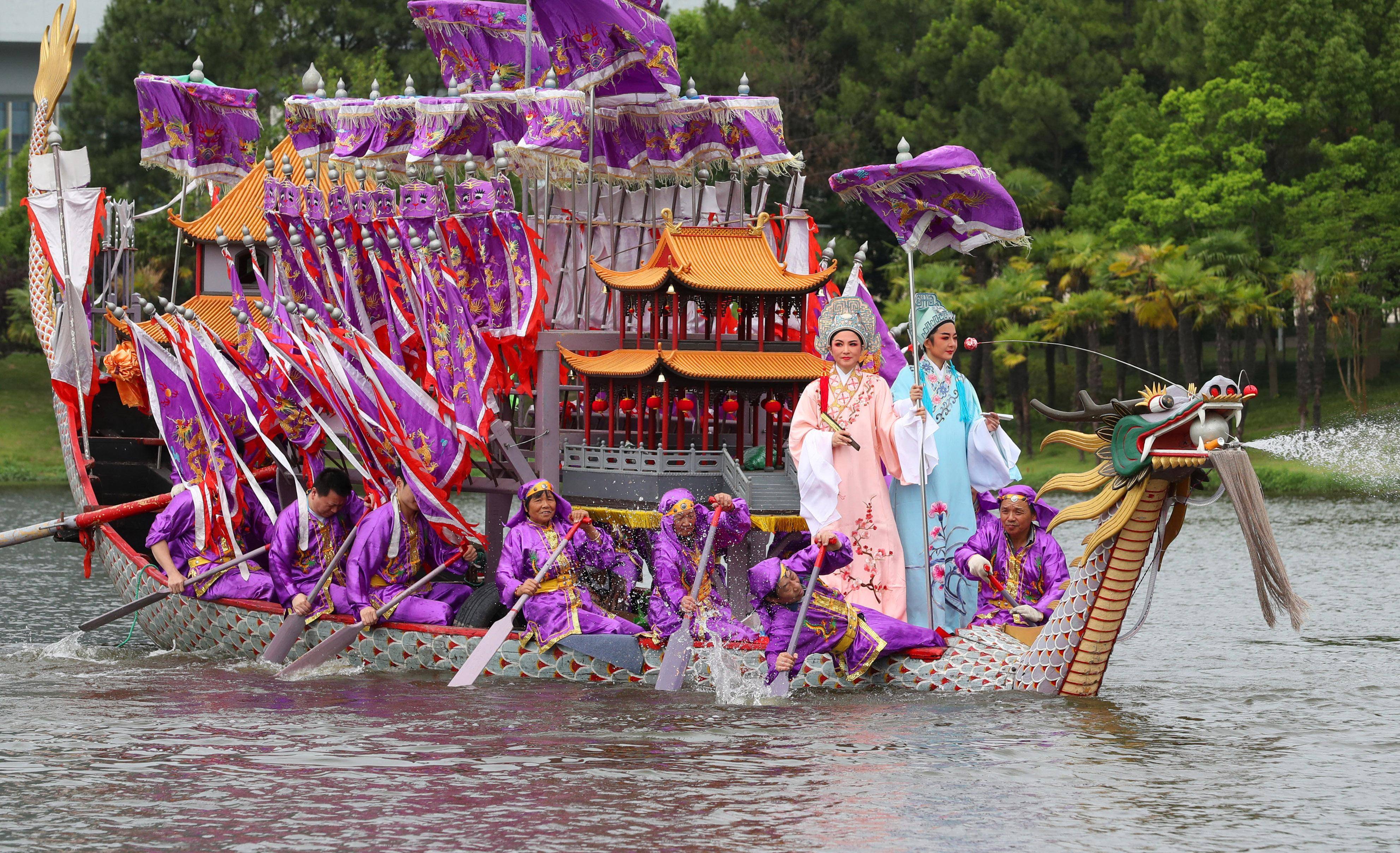 米兰体育app平台-乡村特色龙舟节，感受水乡文化魅力