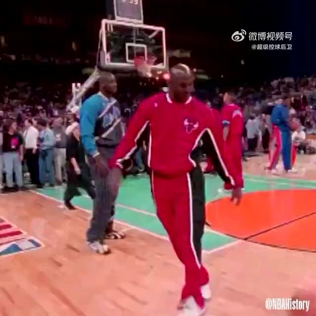 关于历史脚步:那些永载记忆的NBA经典瞬间的信息 关于历史脚步:那些永载记忆的NBA经典瞬间的信息