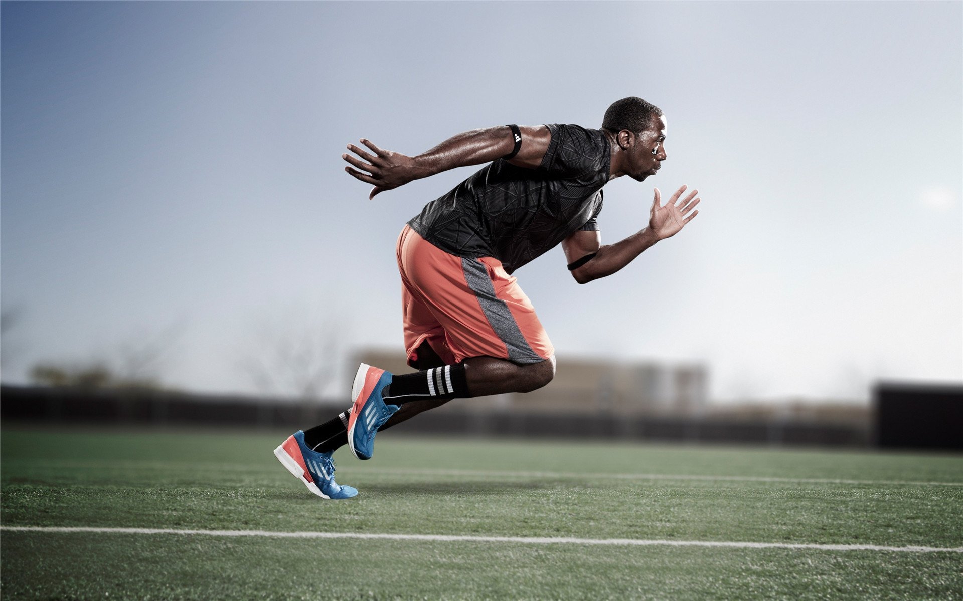 ac米兰-德甲快节奏：攻防转换展现极限实力，德甲速度排名