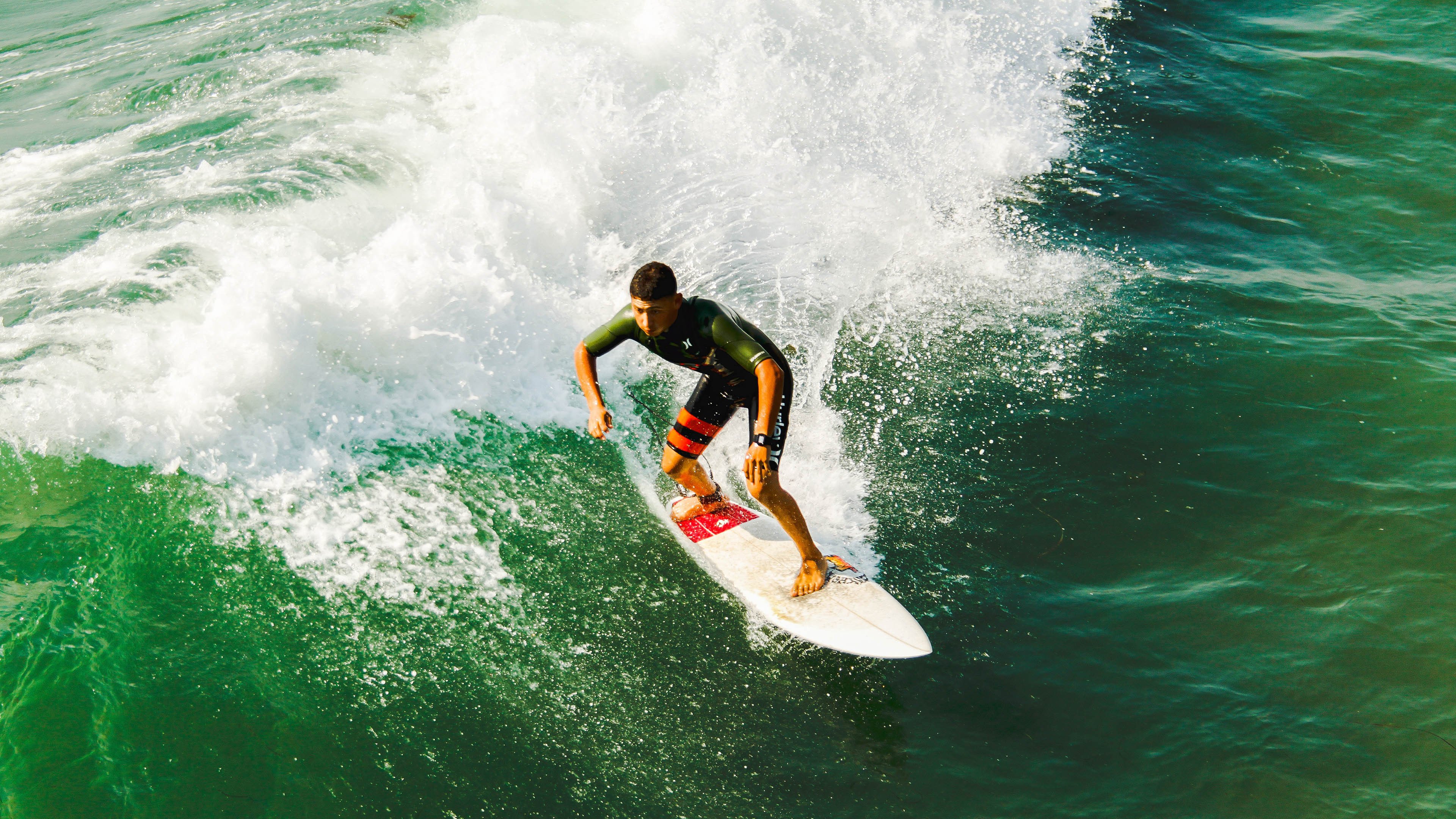 米兰体育app下载-凯尔特人社区篮球公益项目“绿意计划”正式启动，绿色凯尔特人球衣